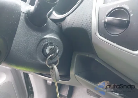 2011 Toyota Tacoma Base V6 z USA, uszkodzony, nr VIN 3TMMU4FN9BM032008